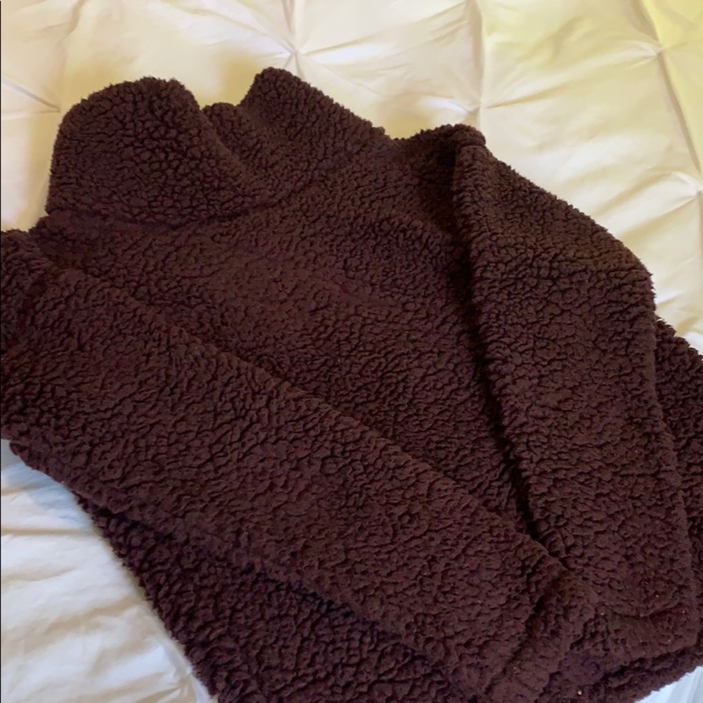 5/$20 LAST DAY Maroon Fuzzy sweater - Picture 2 of 3